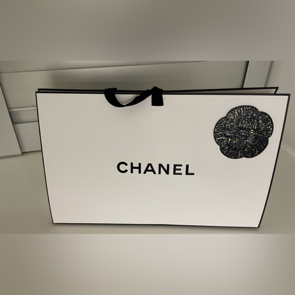 Chanel make up gift bag